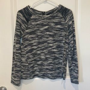 Banana Republic Small Long Sleeve Knit Top